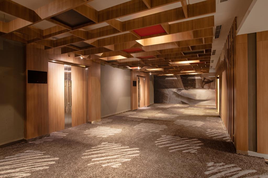 Ibis Makassar City Center Eksteriør billede